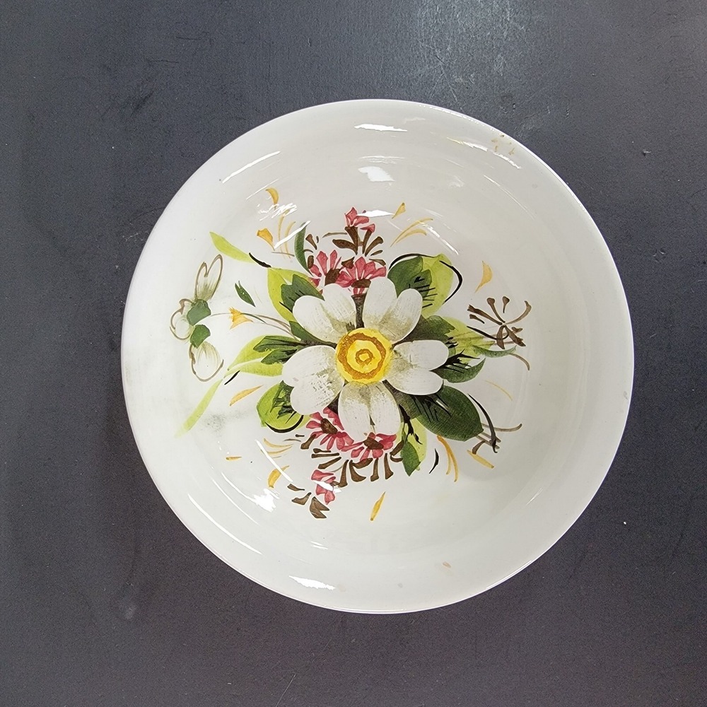 Hand Painted Daisy White Flower 5" Bowl Made in Italy Hand Painted
